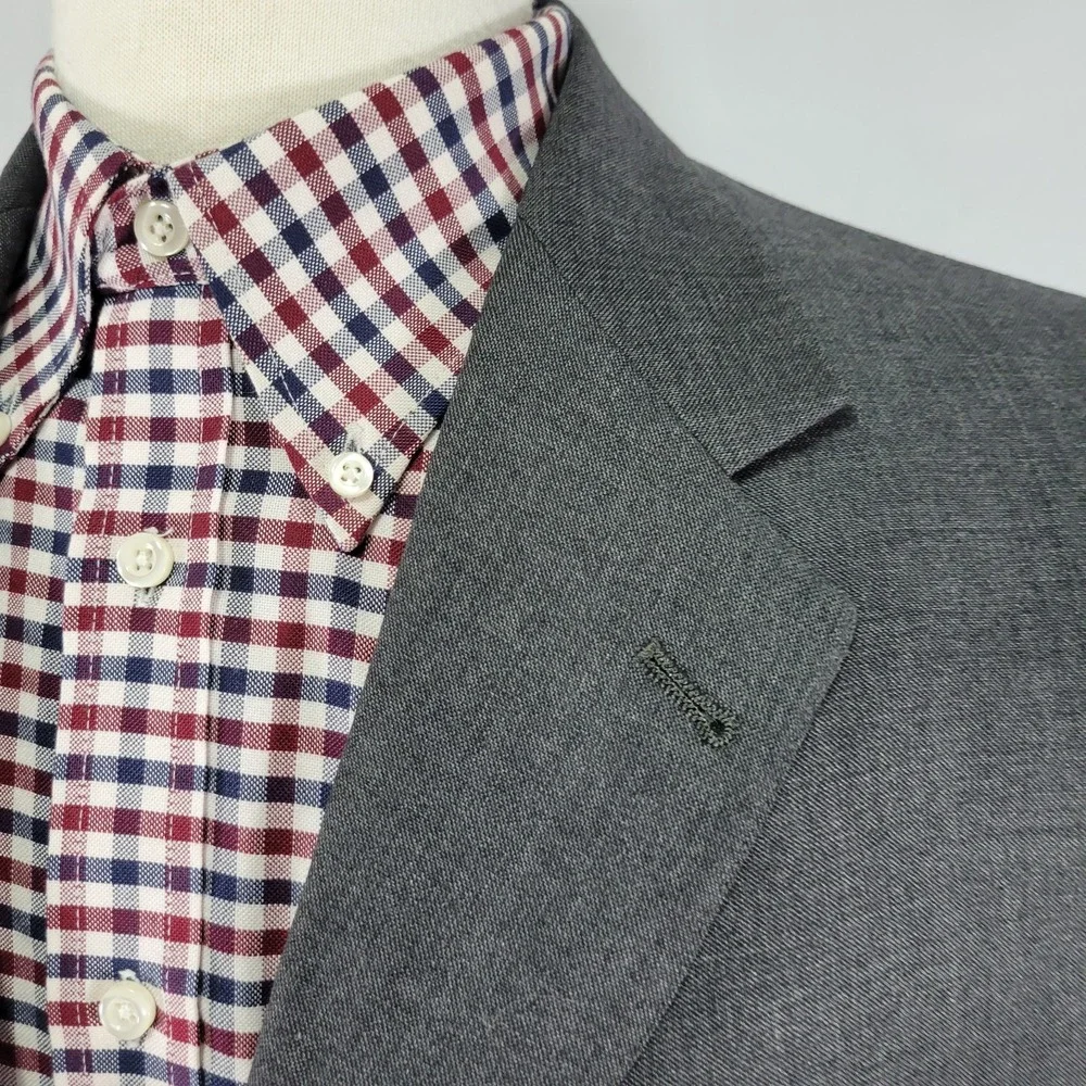Daniel Cremieux Men's Sport Coat Blazer Three Button Charcoal Loro Piana Wool 48
